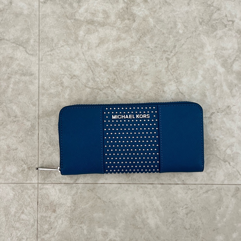 NWT Michael Kors Wallet